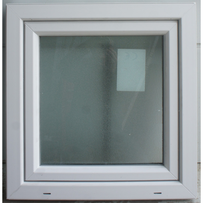 fenêtre pvc H68X66