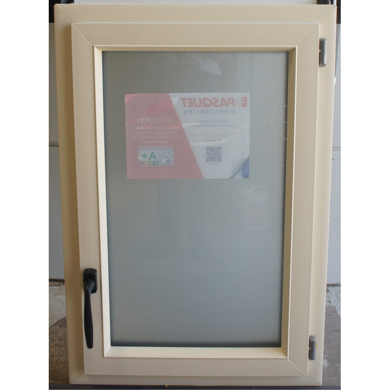 fenêtre pvc beige