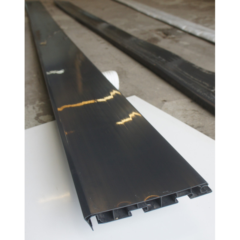 cache moineau pvc