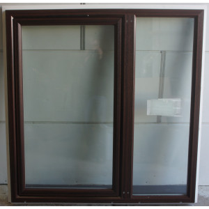 fenêtre pvc blanc et noyer