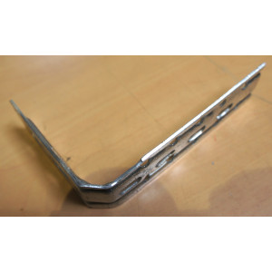 Quincaillerie destockage, pas cher, discount équerres huisseries galva,