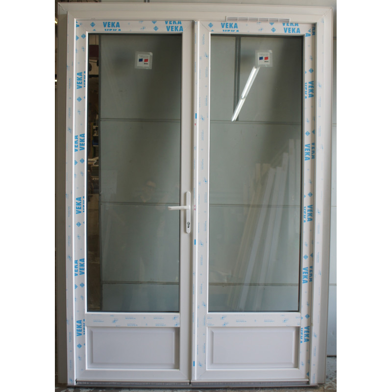 porte fenêtre pvc 2 vantaux