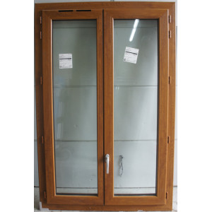 fenêtre pvc chêne doré