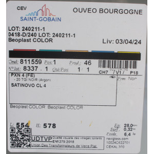 Fenêtre PVC chêne doré