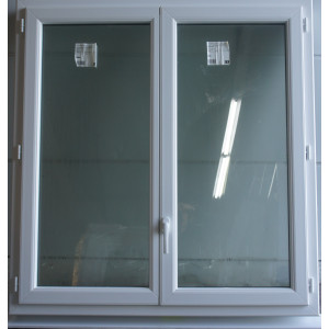 Fenêtre PVC blanc 2 vantaux