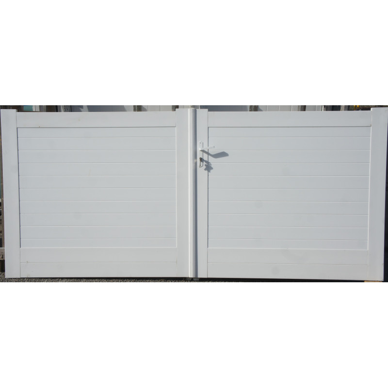portail pvc