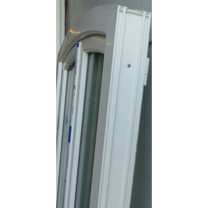 Fenêtre PVC cintrée