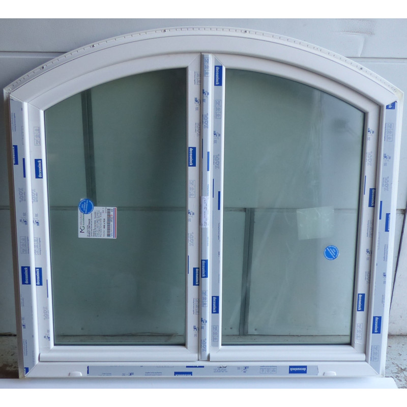 Fenêtre cintrée PVC