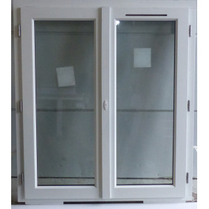 Fenêtre bois blanc