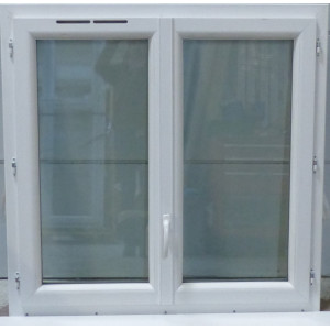 Fenêtre PVC blanc