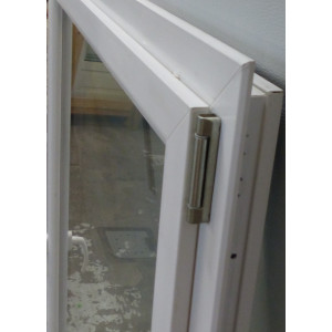 Fenêtre PVC blanc/acajou