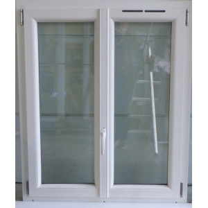 Fenêtre PVC 2 vantaux