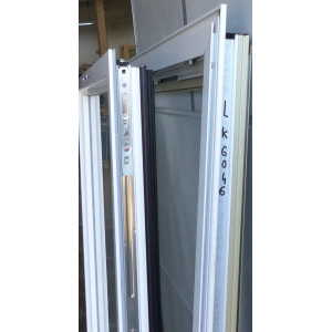 Fenêtre aluminium doré/blanc