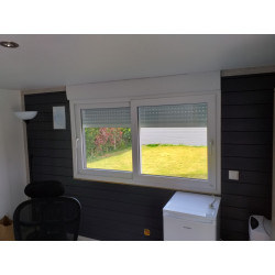 Fenêtre Coulissante PVC Blanc avec Volet Électrique | H123xL186